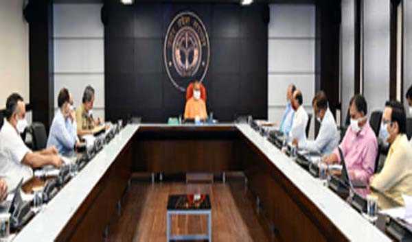 कोरोना से बिगड़ी अर्थव्यवस्था अब पटरी पर: योगी